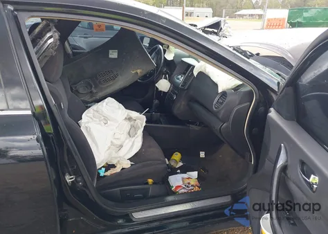 2014 Nissan Maxima 3.5 S z USA, uszkodzony, nr VIN 1N4AA5AP2EC453865